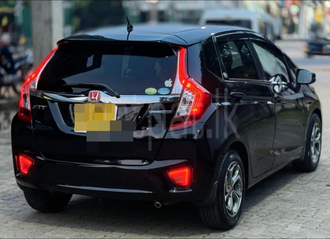 Honda Fit 2014 - பயன்படுத்தப்பட்டது கார் sale in Sri Lanka - patpat.lk