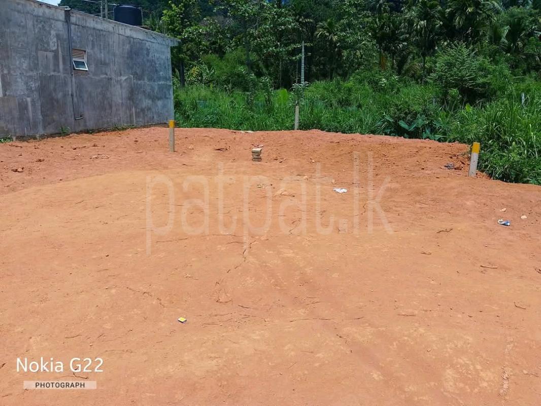 Residential Land for Sale in Gampola