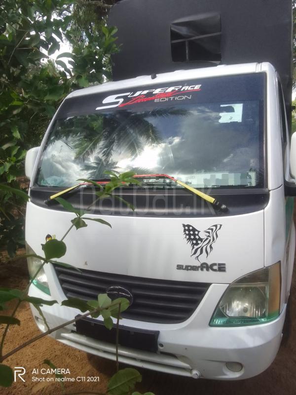 Advertisement image 1