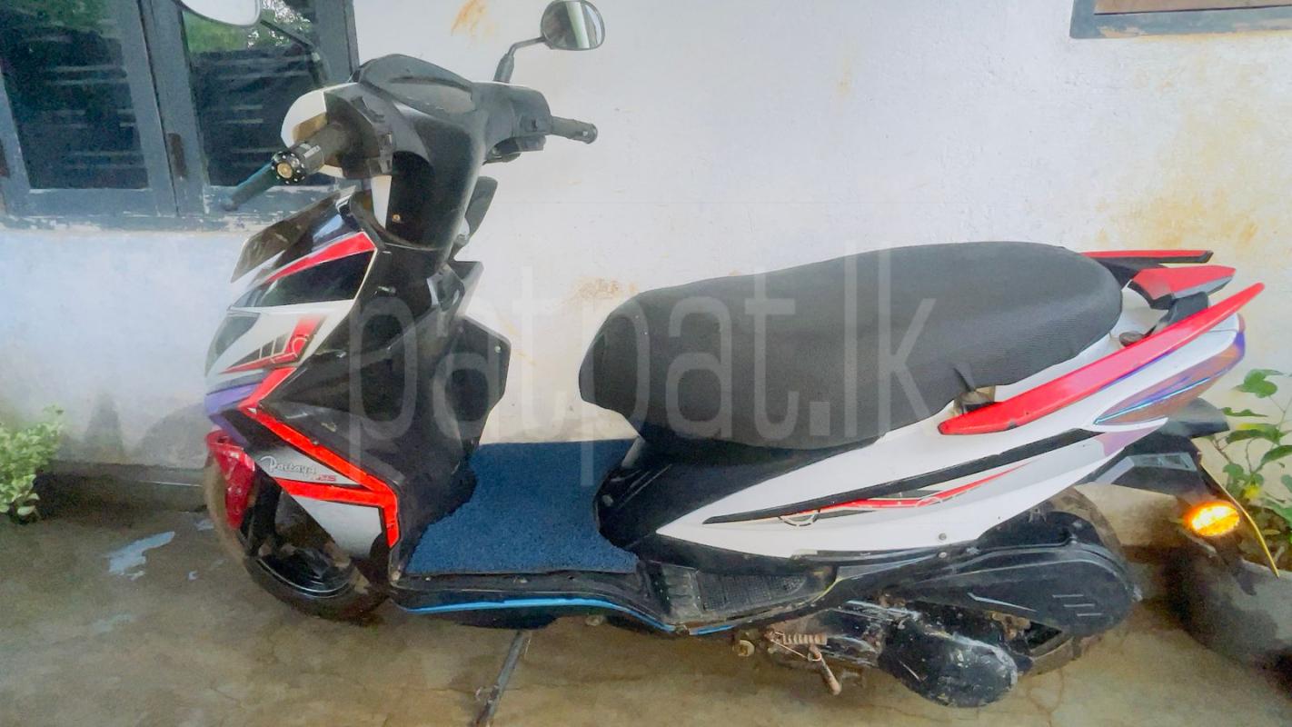 Advertisement image 4