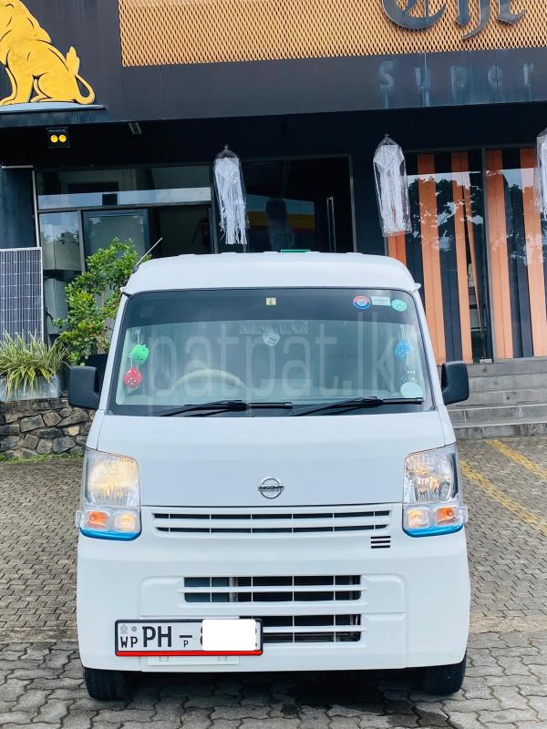 Nissan Clipper 2016 - பயன்படுத்தப்பட்டது வேன் sale in Sri Lanka - patpat.lk