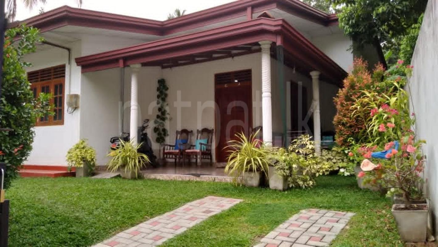 House for Sale in Weliveriya