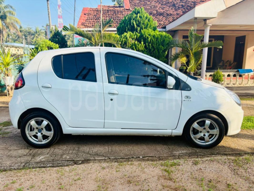 Advertisement image 4