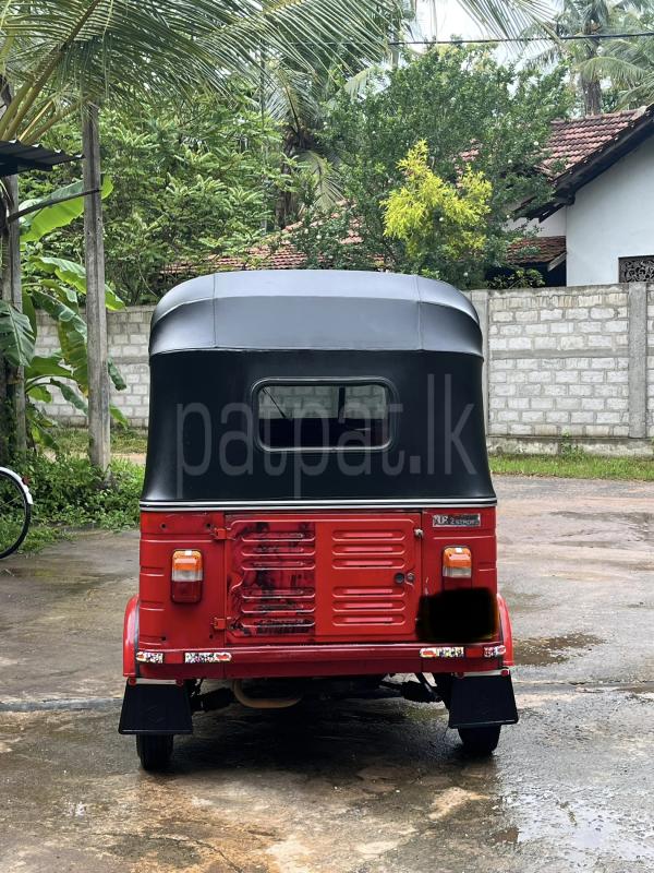 Bajaj 2 stroke 2006 - பயன்படுத்தப்பட்டது முச்சக்கர வண்டி sale in Sri Lanka - patpat.lk
