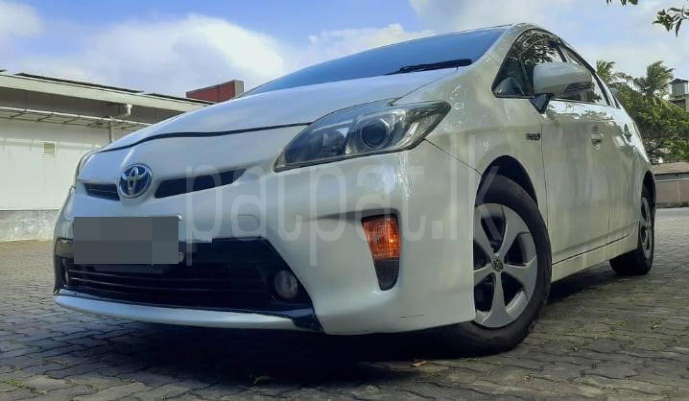 Toyota Prius 2013 - Used Car sale in Sri Lanka - patpat.lk