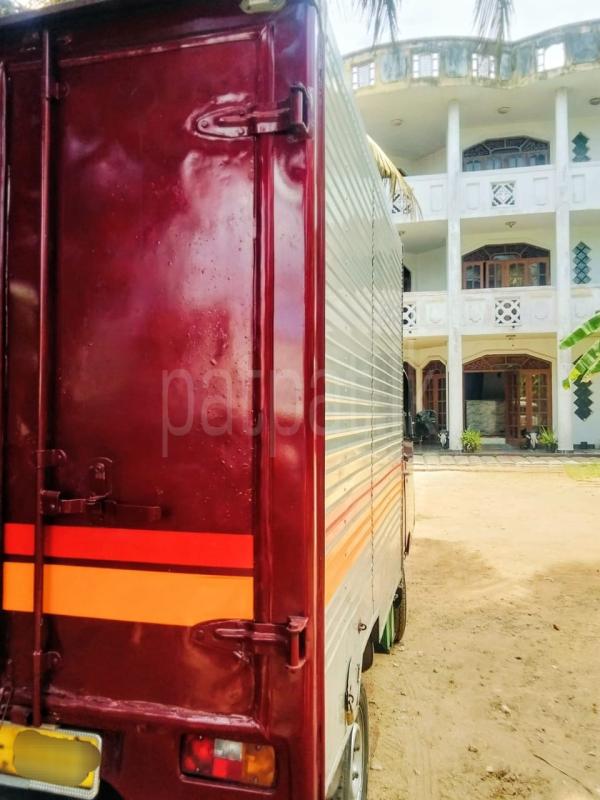 Advertisement image 3