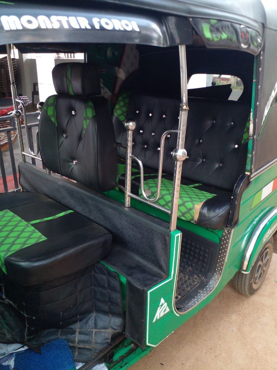 Bajaj Three Wheel 2013 - භාවිතා කරන ලද ත්‍රිරෝද රථය sale in Sri Lanka - patpat.lk