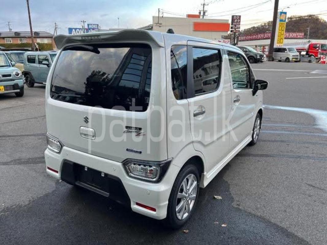 Advertisement image 4