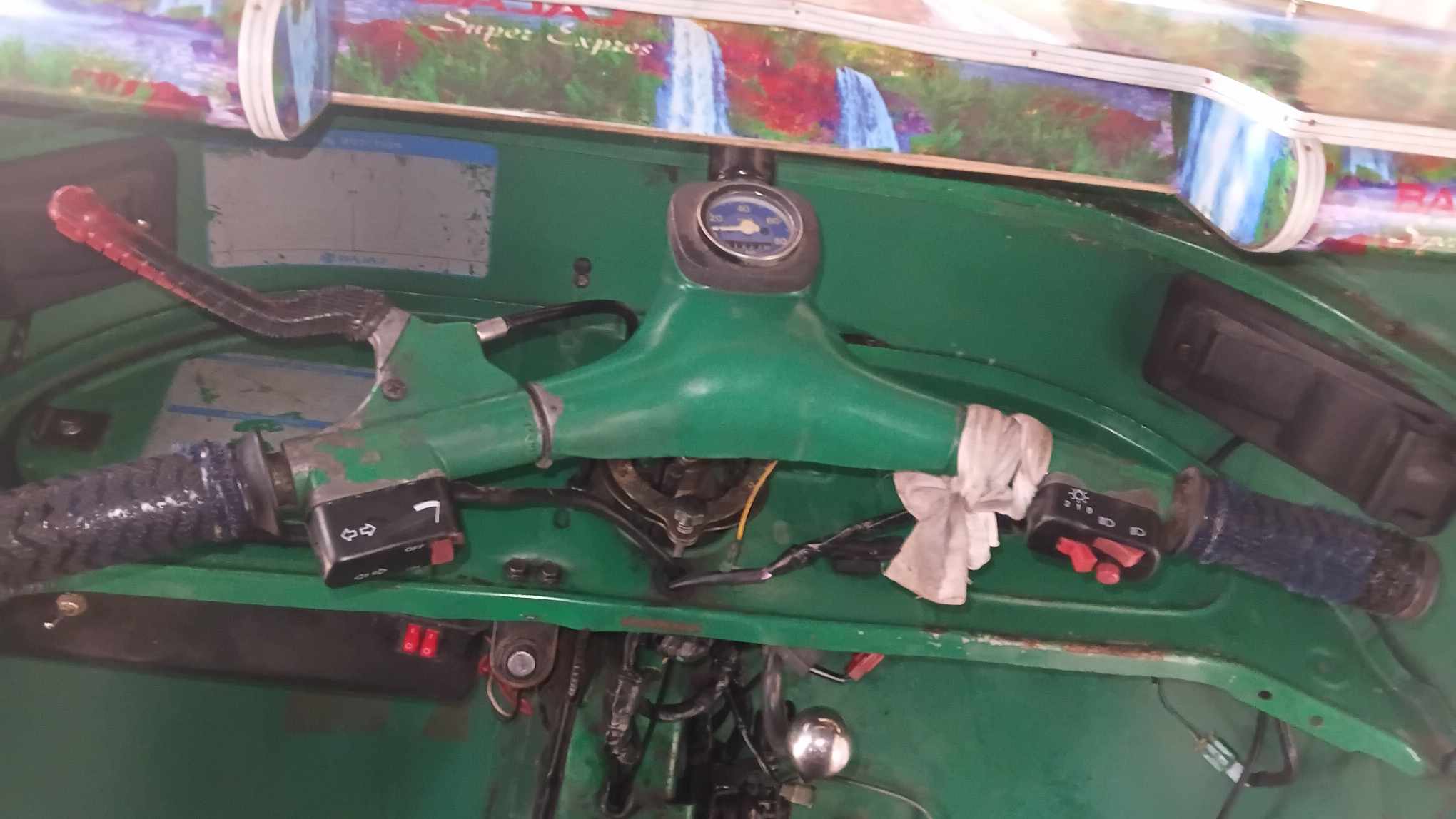 Bajaj Three Wheel 2005 - භාවිතා කරන ලද ත්‍රිරෝද රථය sale in Sri Lanka - patpat.lk