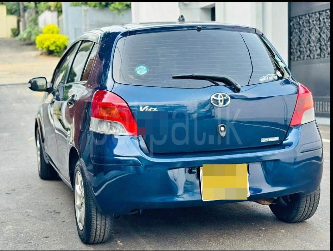 Toyota Vitz 2007 - பயன்படுத்தப்பட்டது கார் sale in Sri Lanka - patpat.lk