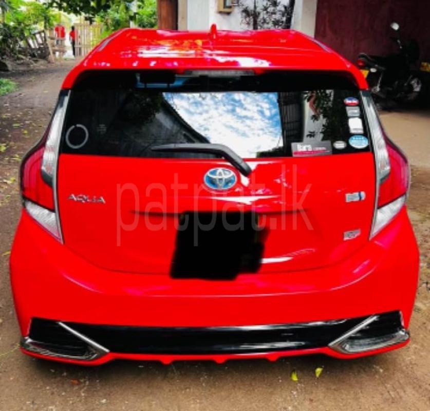 Toyota Aqua 2015 - பயன்படுத்தப்பட்டது கார் sale in Sri Lanka - patpat.lk