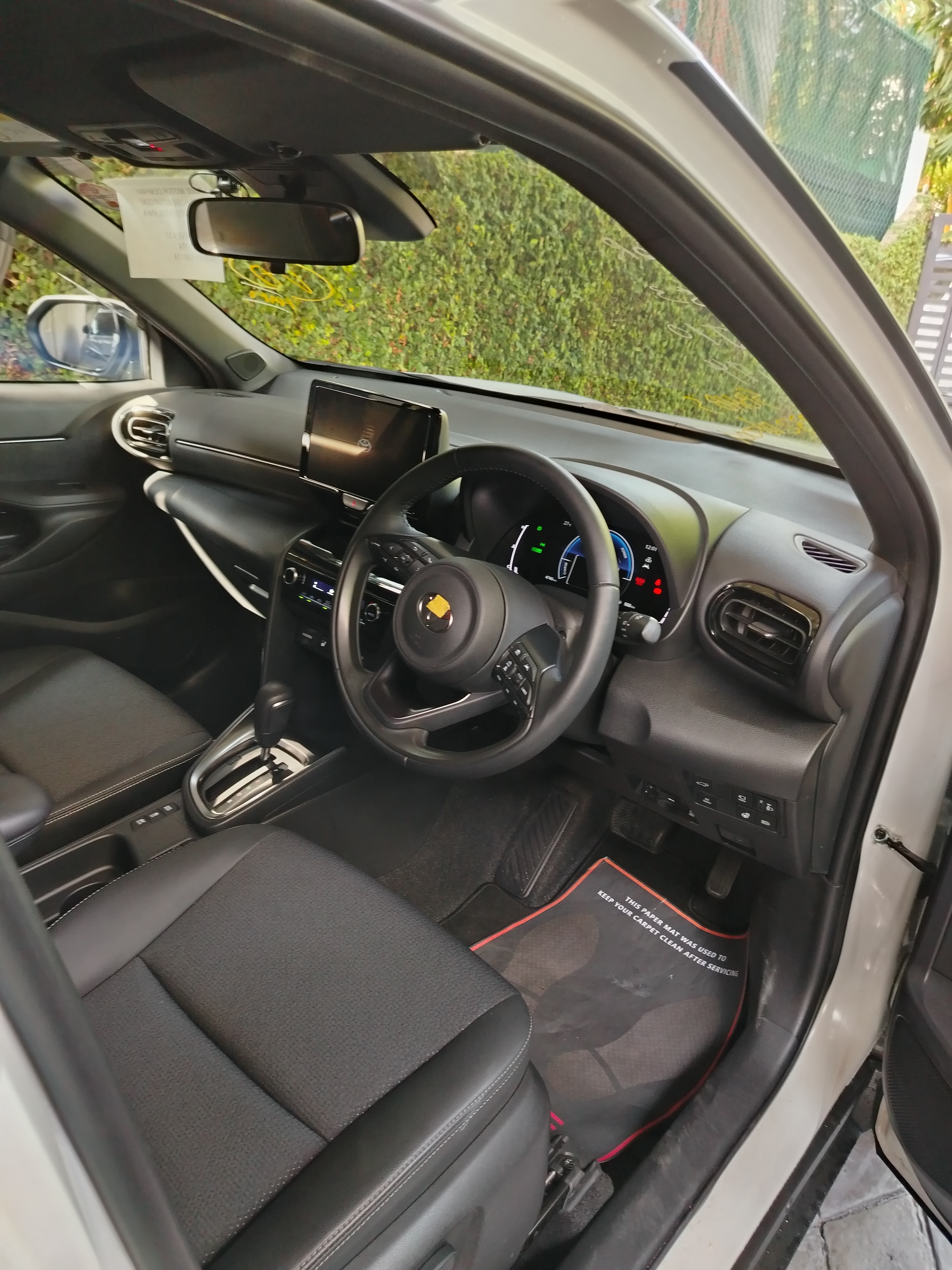 Toyota Yaris Cross 2024 - Reconditioned SUV sale in Sri Lanka - patpat.lk