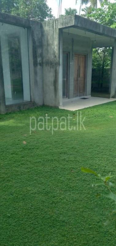 Commercial Land for Sale in Veyangoda