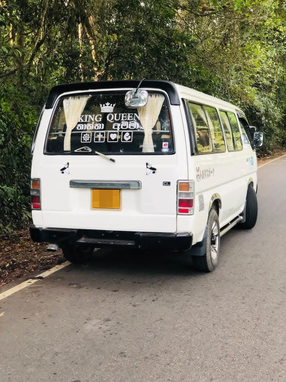 Nissan Caravan 1995 - பயன்படுத்தப்பட்டது வேன் sale in Sri Lanka - patpat.lk