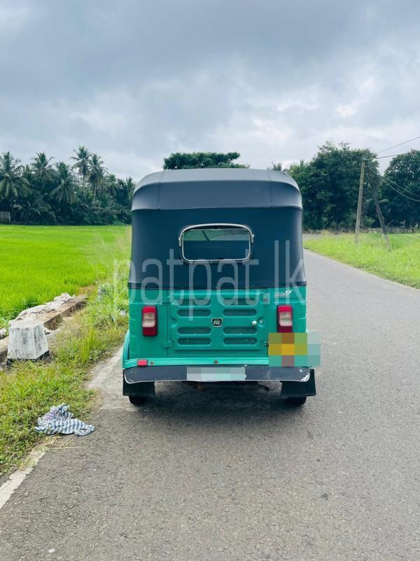 Bajaj Three Wheel 2015 - Used Three wheeler sale in Sri Lanka - patpat.lk