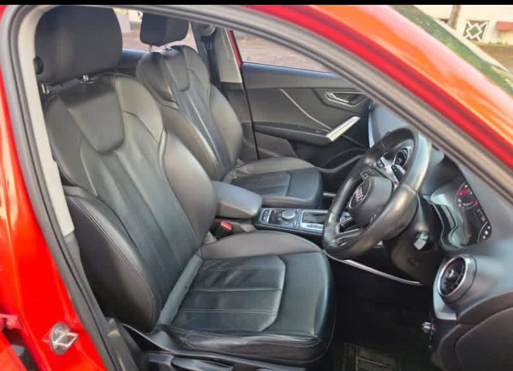 Audi Q2 2018 - பயன்படுத்தப்பட்டது SUV sale in Sri Lanka - patpat.lk