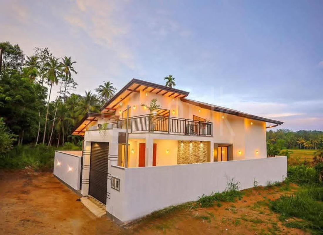 House for Sale in Habarakada