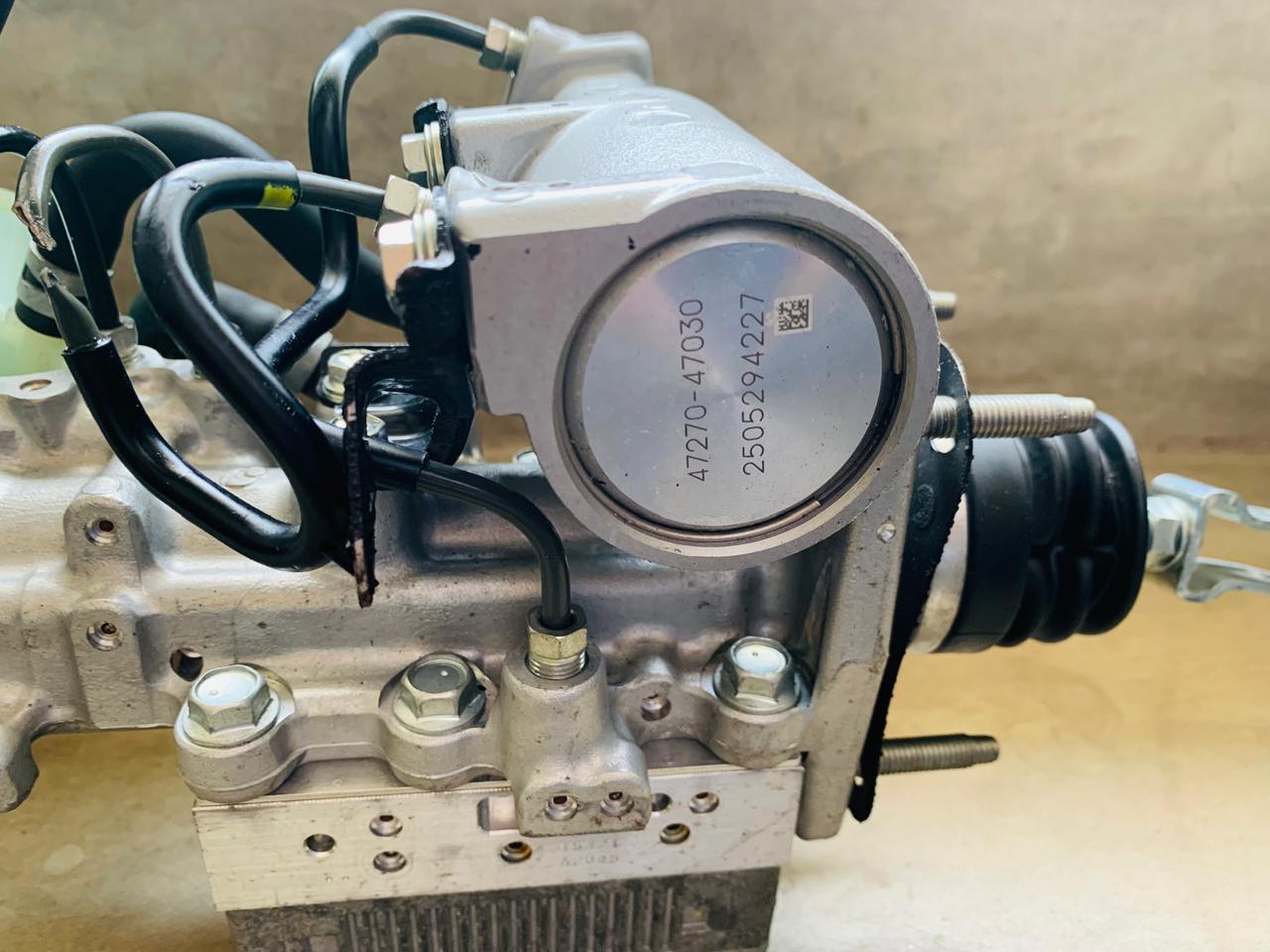 TOYOTA AQUA ABS UNIT