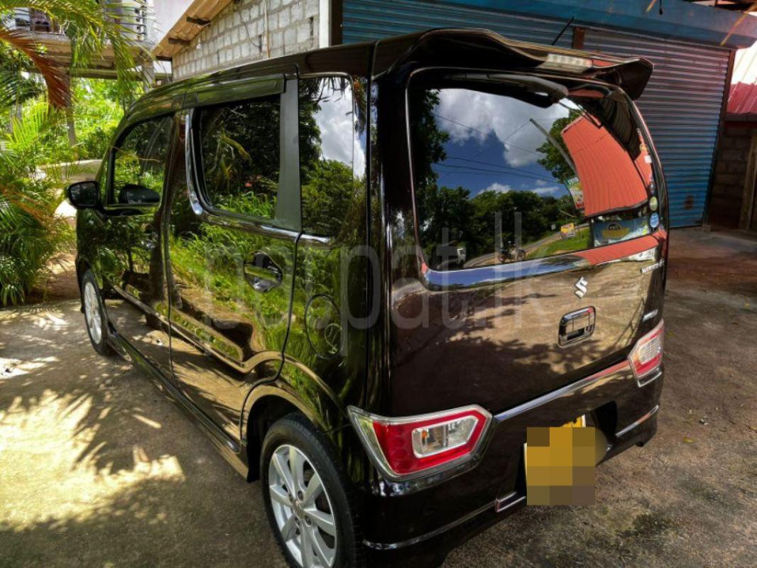 Suzuki Wagon R 2018 - பயன்படுத்தப்பட்டது கார் sale in Sri Lanka - patpat.lk