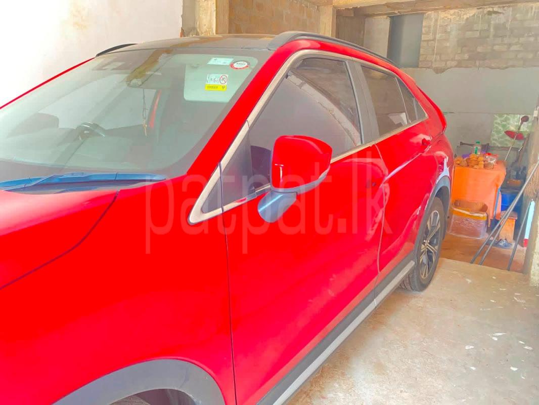 Mitsubishi Eclipse Cross 2020 - භාවිතා කරන ලද SUV රථය sale in Sri Lanka - patpat.lk