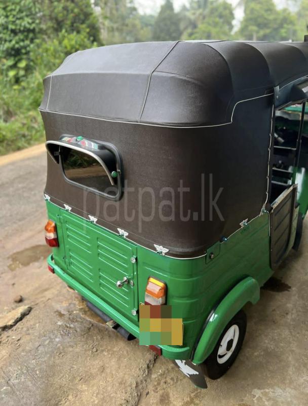 Bajaj Three Wheel 2012 - භාවිතා කරන ලද ත්‍රිරෝද රථය sale in Sri Lanka - patpat.lk