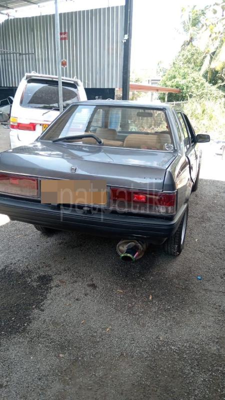 Mazda 323 1992 - பயன்படுத்தப்பட்டது கார் sale in Sri Lanka - patpat.lk