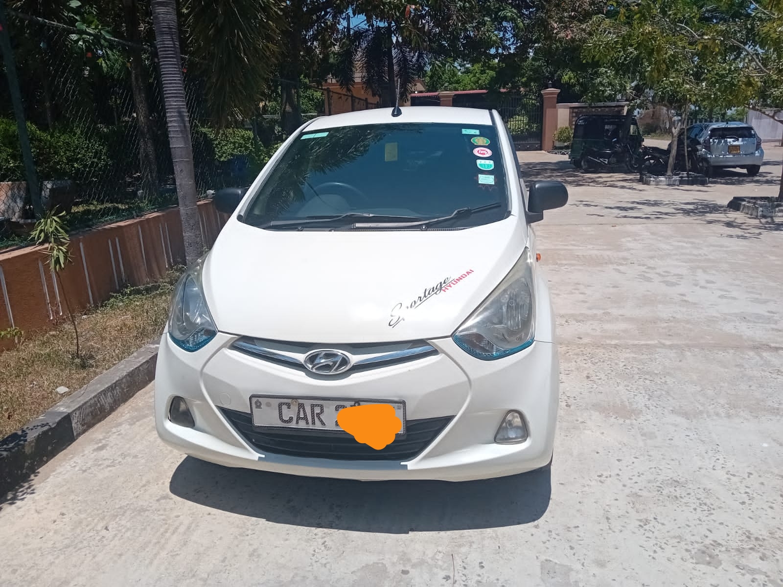 Hyundai Eon 2016 - Used Car sale in Sri Lanka - patpat.lk