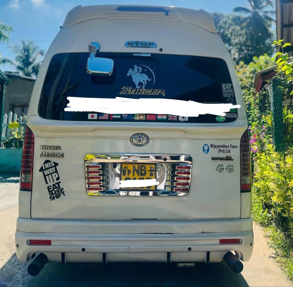 Toyota Hiace 2007 - பயன்படுத்தப்பட்டது வேன் sale in Sri Lanka - patpat.lk