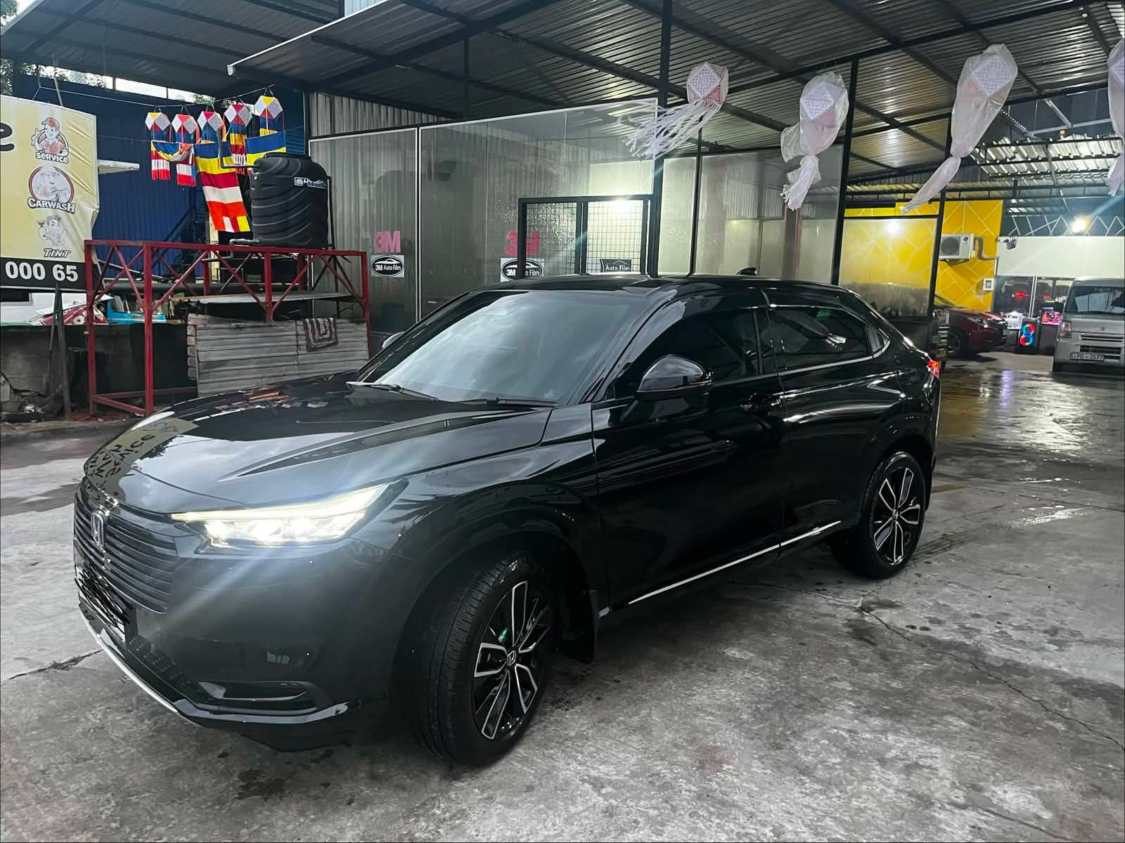 Honda Vezel 2025 - பயன்படுத்தப்பட்டது SUV sale in Sri Lanka - patpat.lk