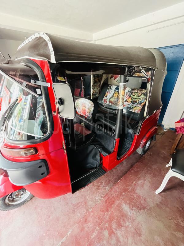 Bajaj 4 stroke 2014 - Used Three wheeler sale in Sri Lanka - patpat.lk