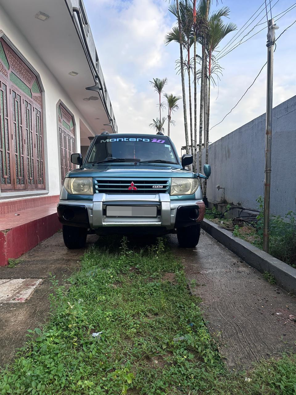 Mitsubishi Pajero IO 1999 - Used SUV sale in Sri Lanka - patpat.lk