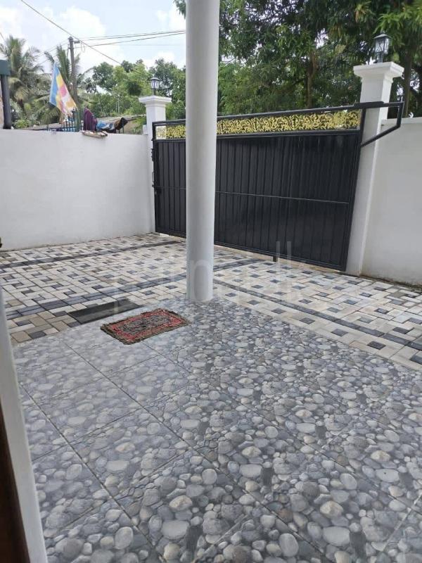 House for Sale in Meegoda