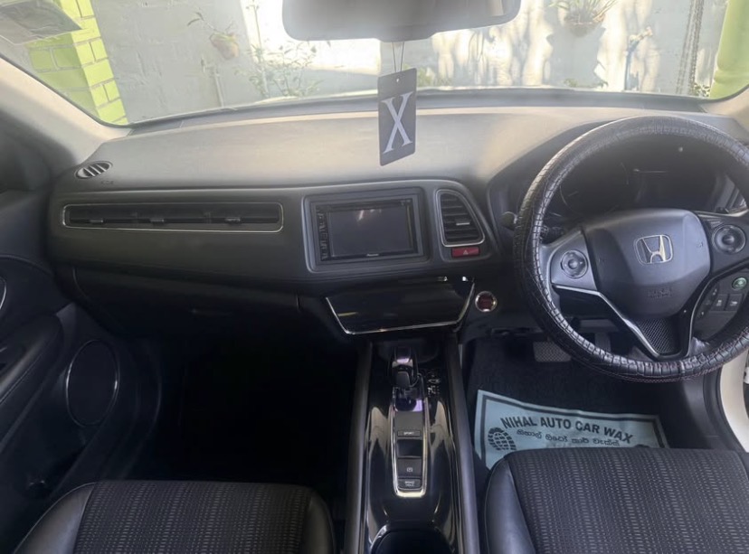 Honda Vezel 2014 - Used SUV sale in Sri Lanka - patpat.lk