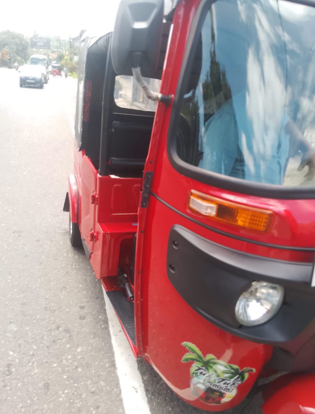 Bajaj Three Wheel 2024 - Used Three wheeler sale in Sri Lanka - patpat.lk