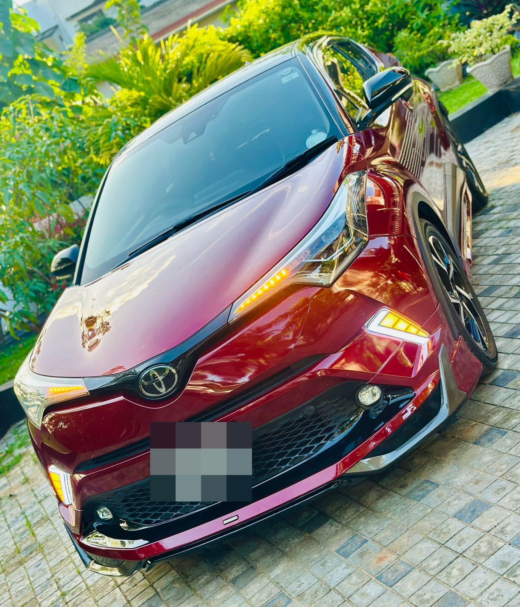 Toyota CHR 2018 - பயன்படுத்தப்பட்டது SUV sale in Sri Lanka - patpat.lk