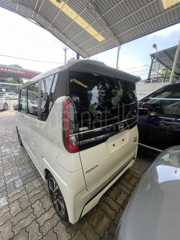 Nissan Roox 2024 - Reconditioned Car sale in Sri Lanka - patpat.lk