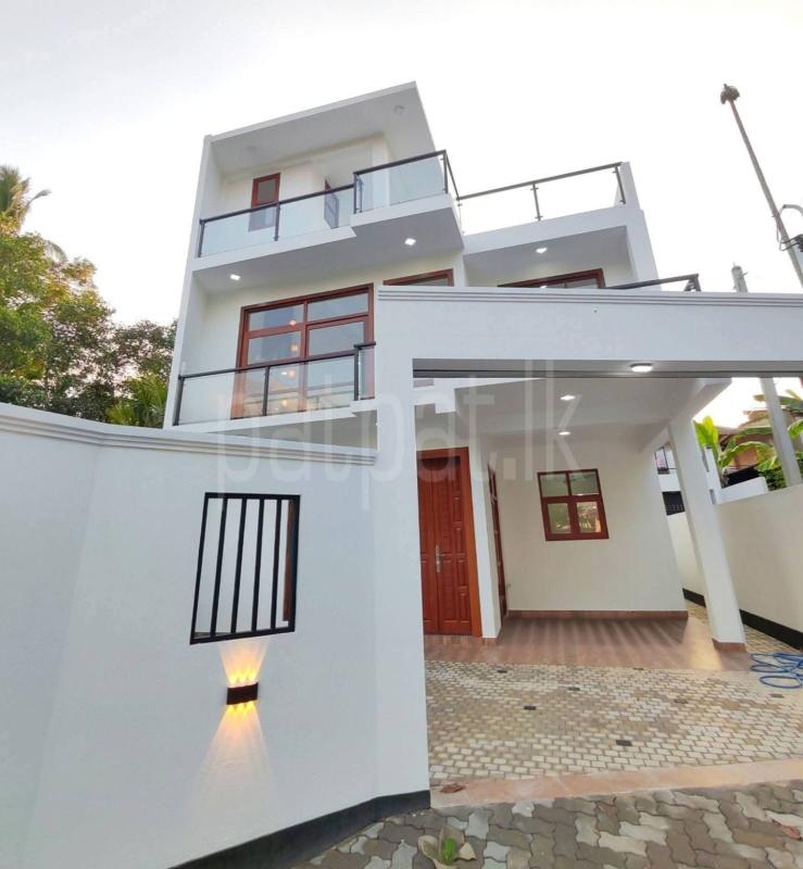 House for Sale in Piliyandala ads-image-1