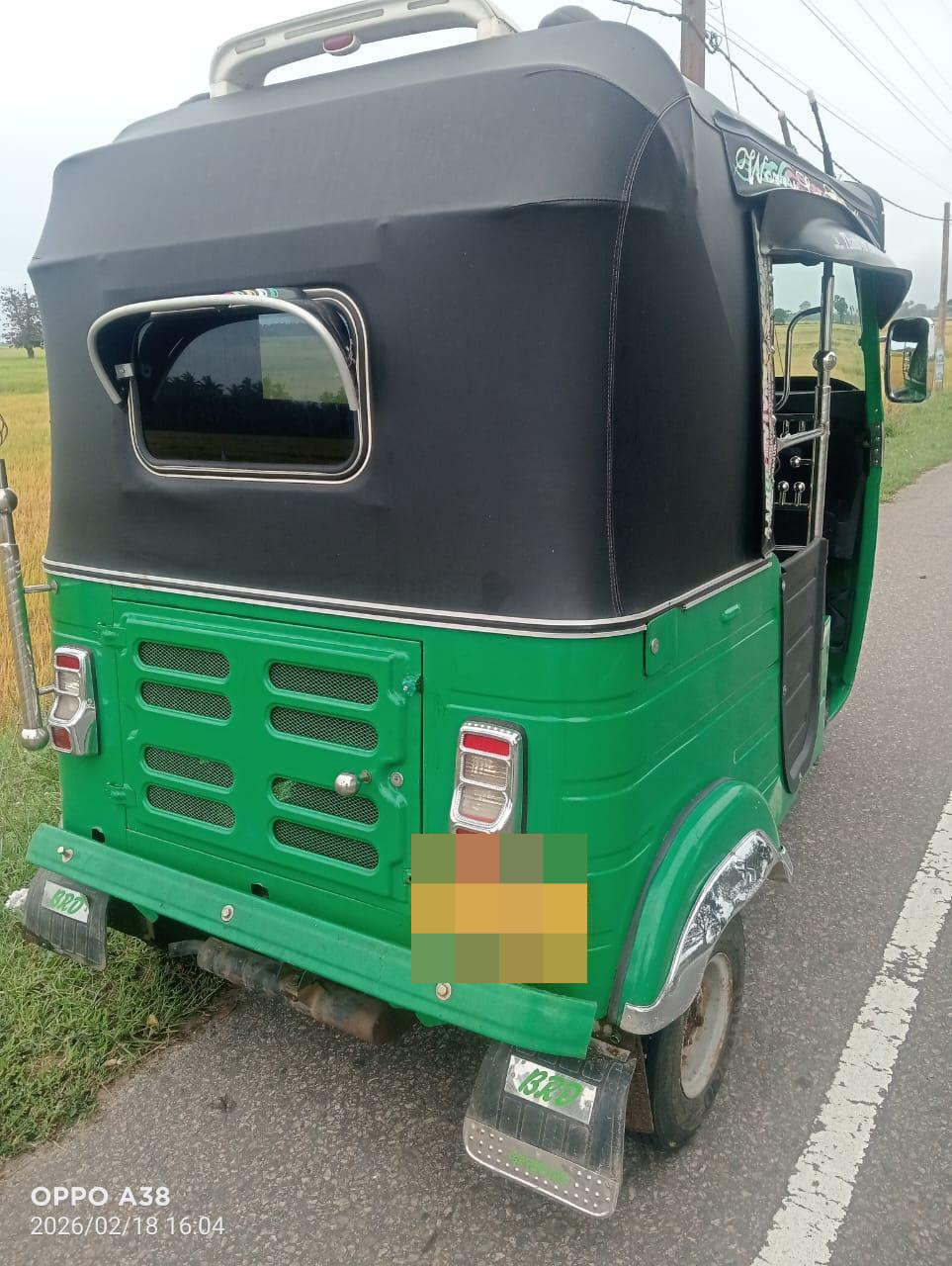 Bajaj Three Wheel 2013 - භාවිතා කරන ලද ත්‍රිරෝද රථය sale in Sri Lanka - patpat.lk