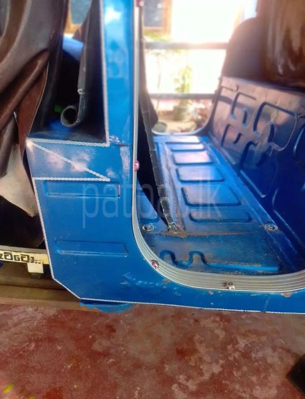 Advertisement image 6