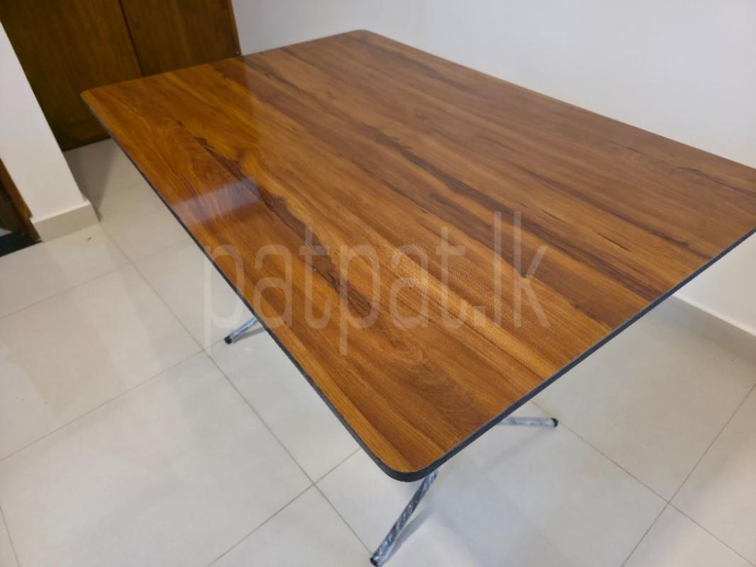 Folding Table (4 ft × 2.5 ft) ads-image-1