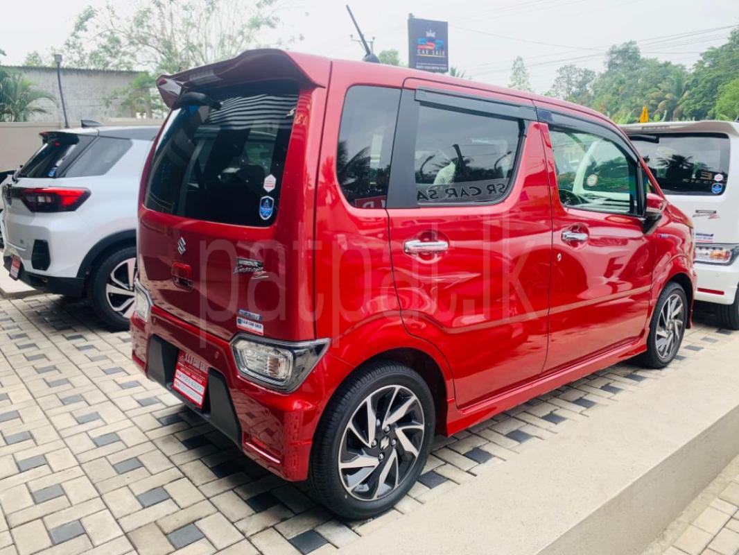 Advertisement image 4