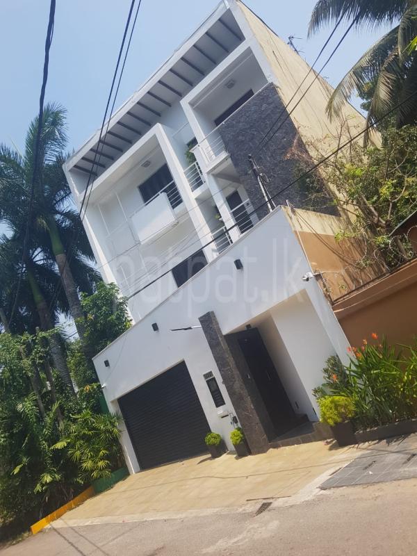 House for Sale in Narahenpita (Colombo 05)