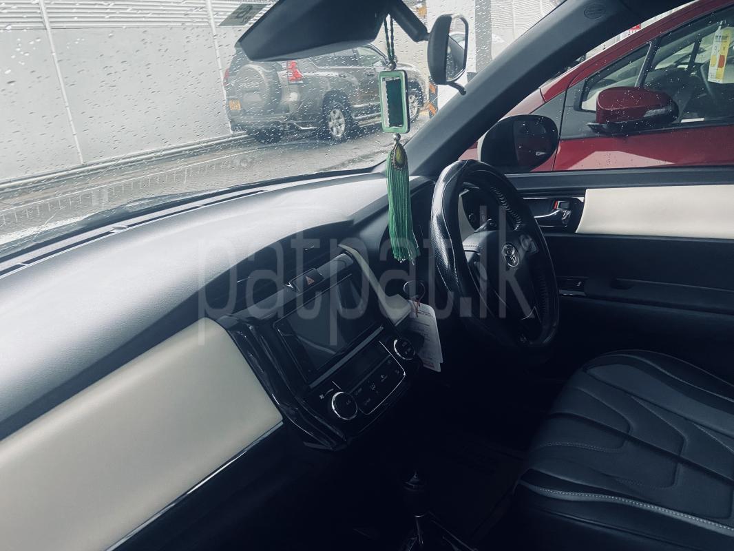 Toyota Axio 2018 - Used Car sale in Sri Lanka - patpat.lk