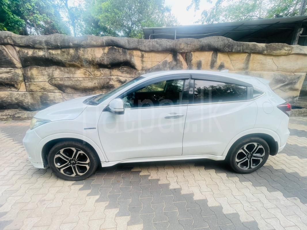 Honda Vezel 2014 - Used SUV sale in Sri Lanka - patpat.lk