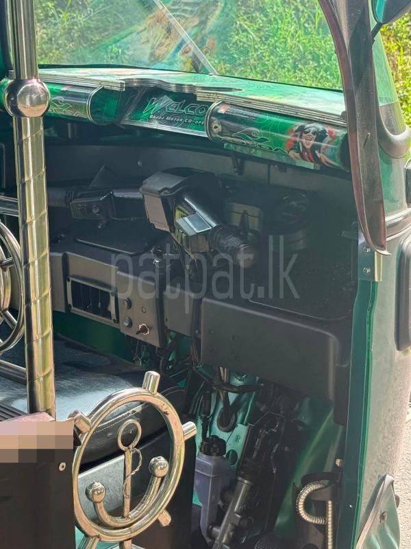 Bajaj 4 stroke 2016 - Used Three wheeler sale in Sri Lanka - patpat.lk