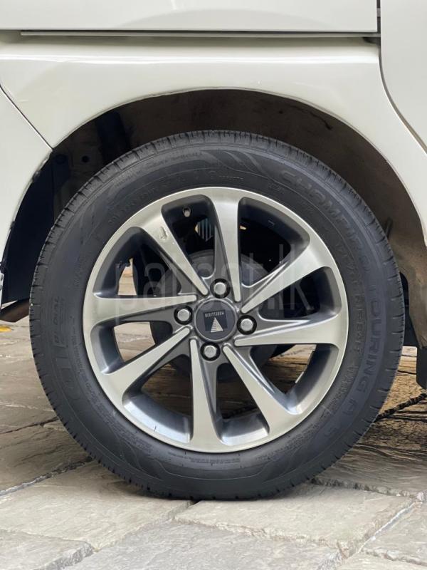 Advertisement image 5