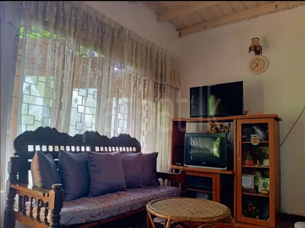 House for Sale in Gampola ads-image-1