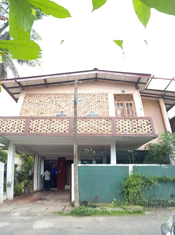 premium-listing-image