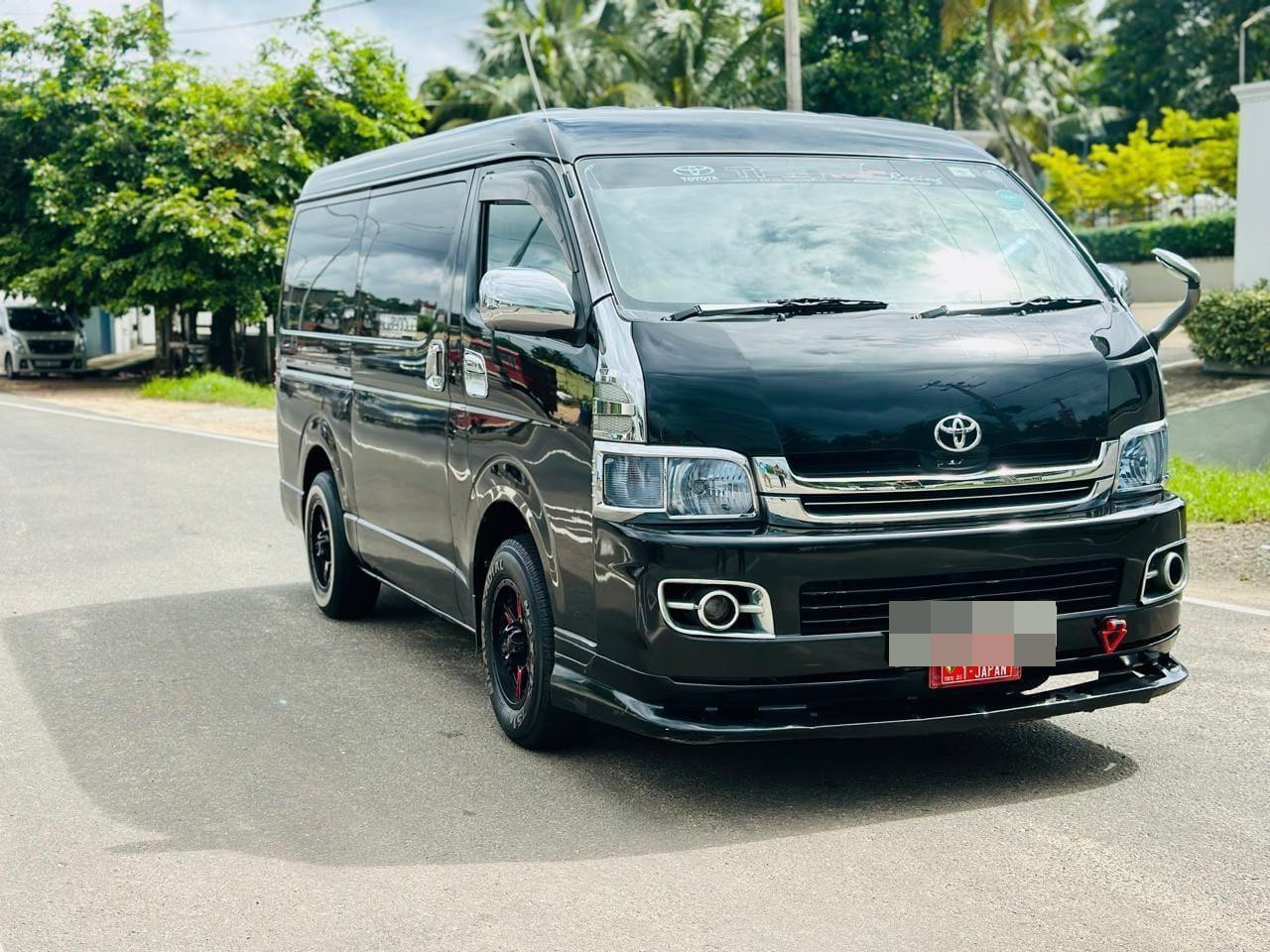 Toyota Hiace 2008 - பயன்படுத்தப்பட்டது வேன் sale in Sri Lanka - patpat.lk