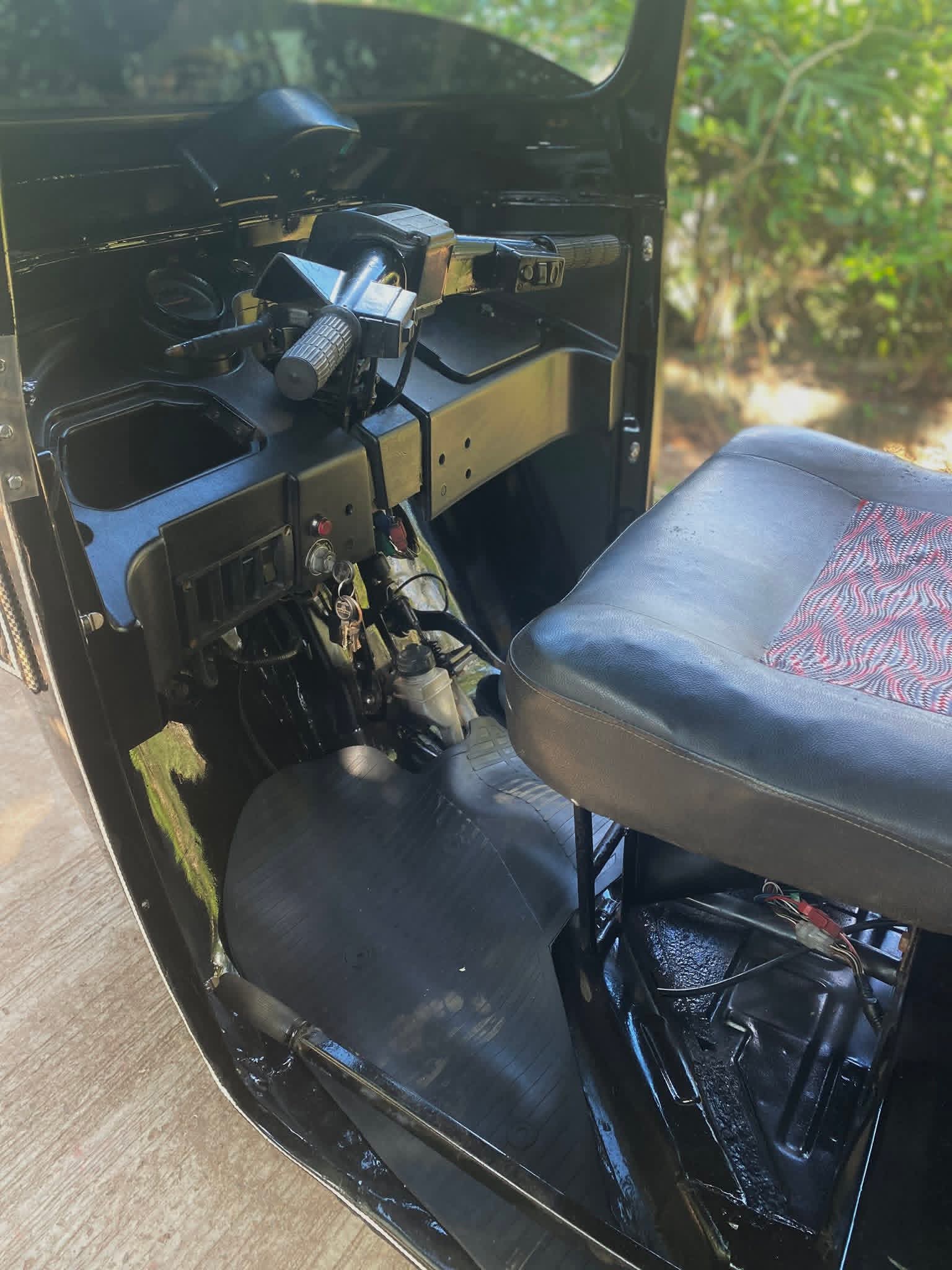 Bajaj Three Wheel 2010 - Used Three wheeler sale in Sri Lanka - patpat.lk